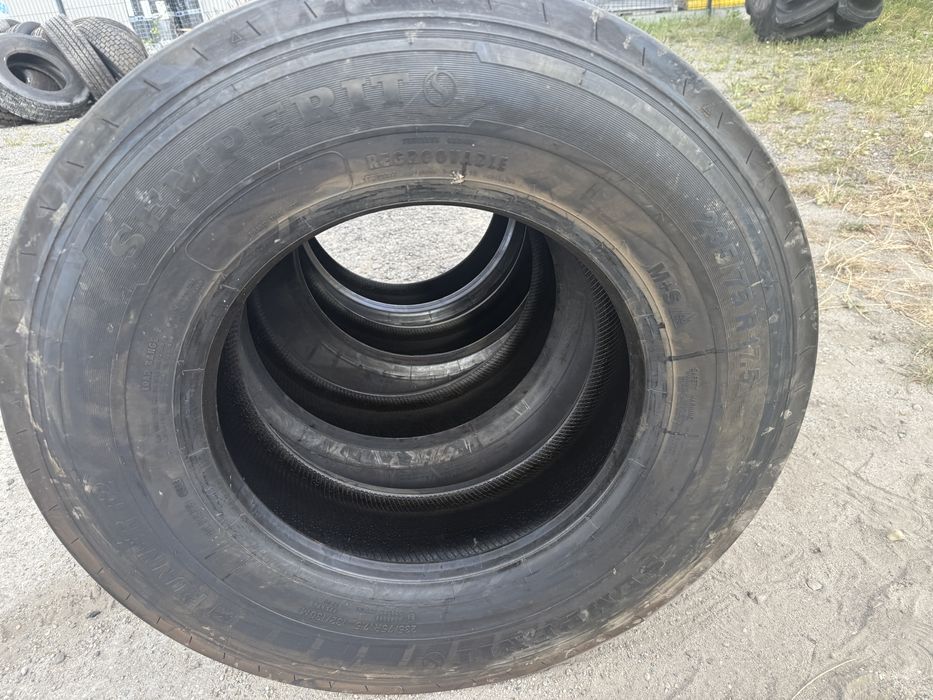 Opony 235/75R17.5 SEMPERIT NOWE