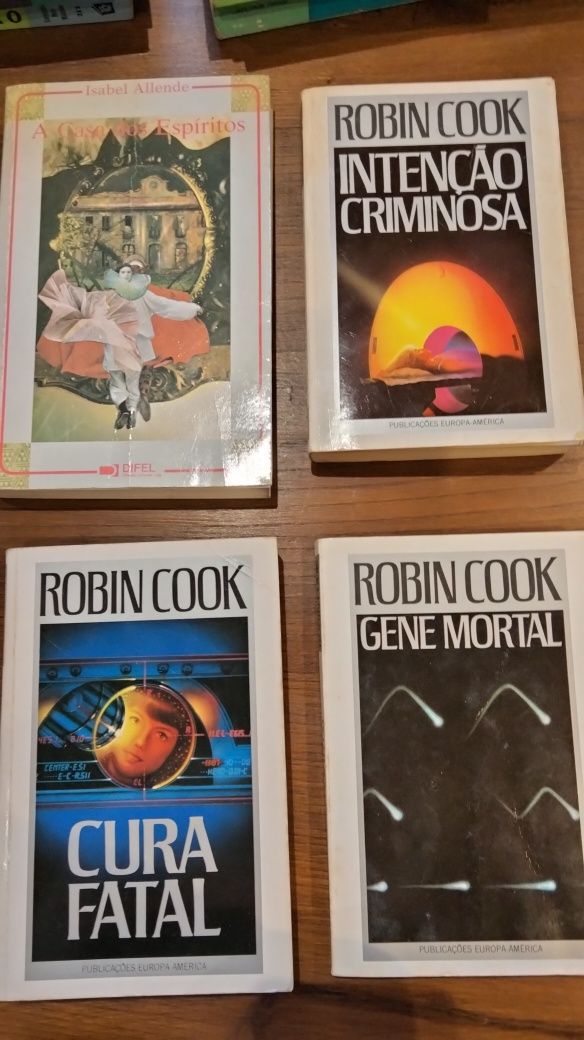 Livros Robin Cook e outros autores, 3€ cada