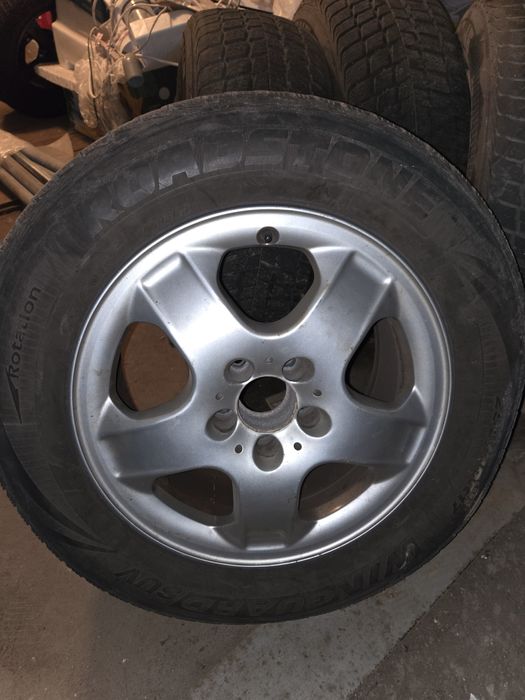 Колеса з дісками мерцедес Vito 255 60 R 17