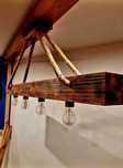 Lampa drewniana z belki