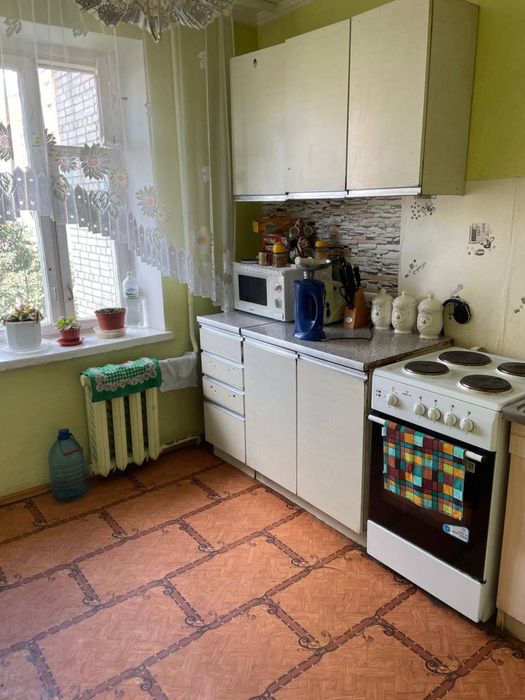 Оренда окремоі кімнати для 1 дівчини