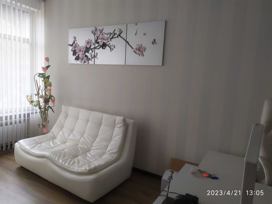 Сдам закрытый офис 300 м.кв. 3-й этаж Space Hall (Космическая, 21)