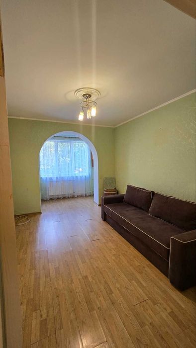 Левада. В продажу однокімнатна квартира
