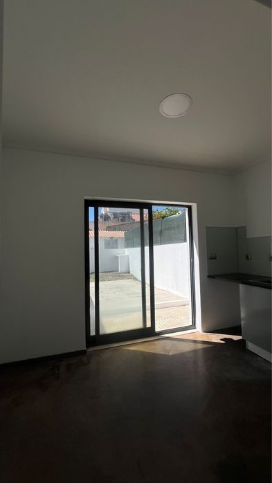 T1 Pinhal Novo no centro (despesas incluidas)