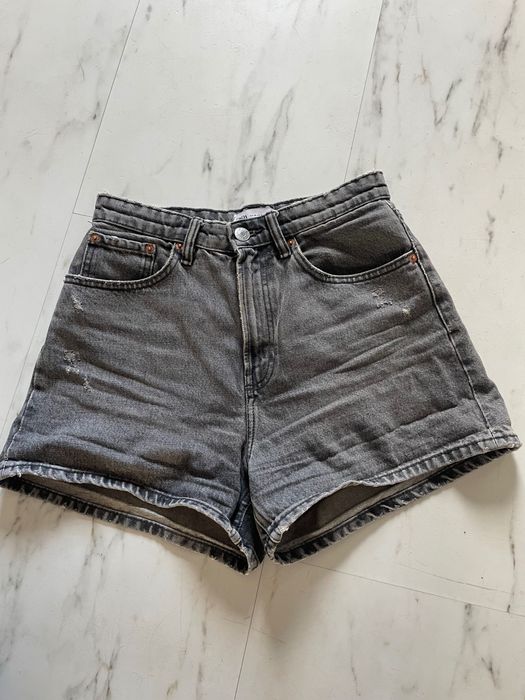 Krótkie spodenki ZARA