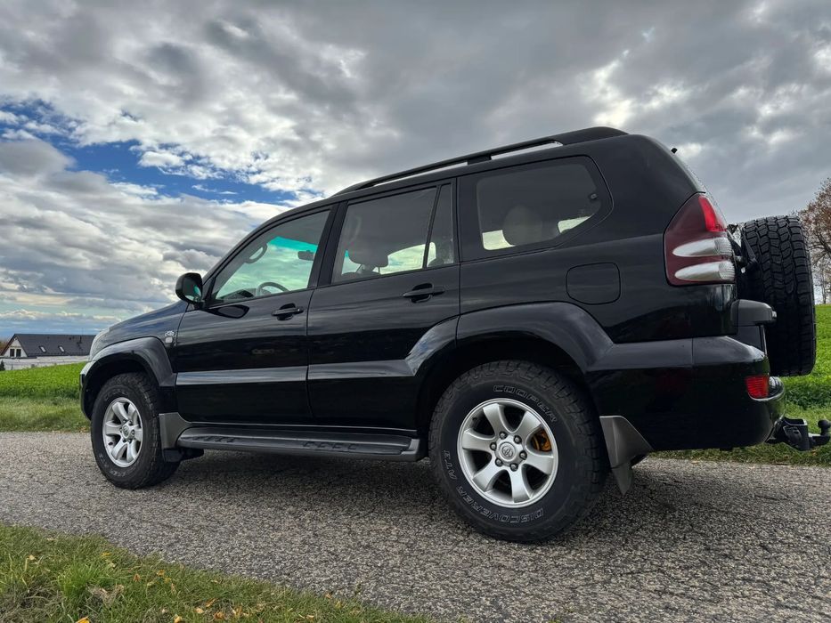 Toyota Land Cruiser Toyota Land Cruiser 120 3.0 D-4D NOWA CENA, niejeżdżony w terenie