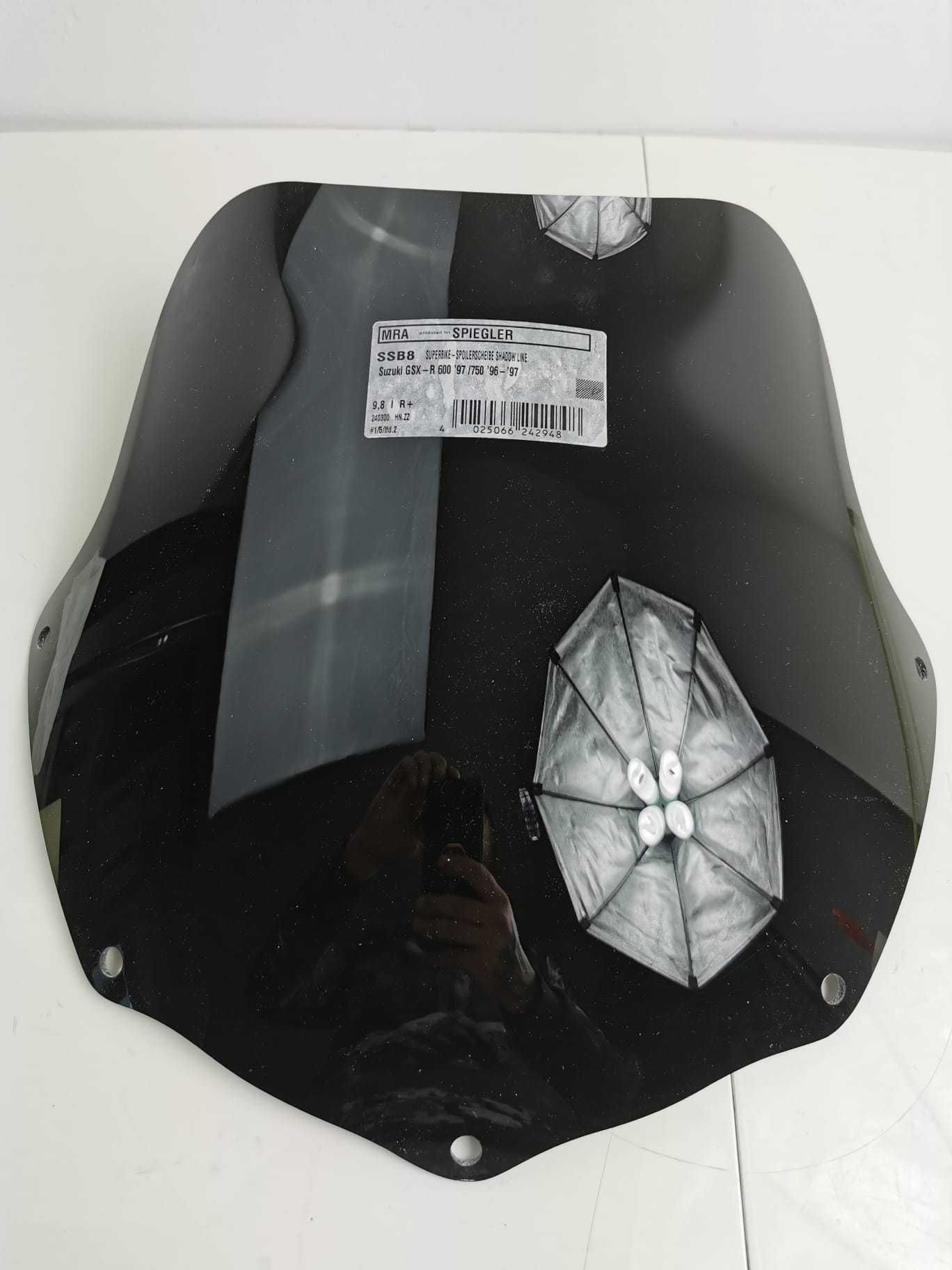 Oryginalna szyba MRA do Suzuki GSX-R 600 97 / 750 96 - 97 ciemna