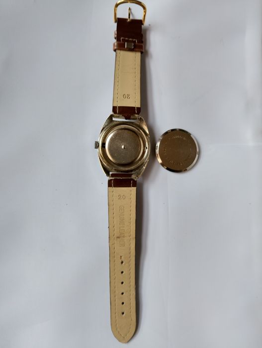 Relógio homem, de corda, Zimal