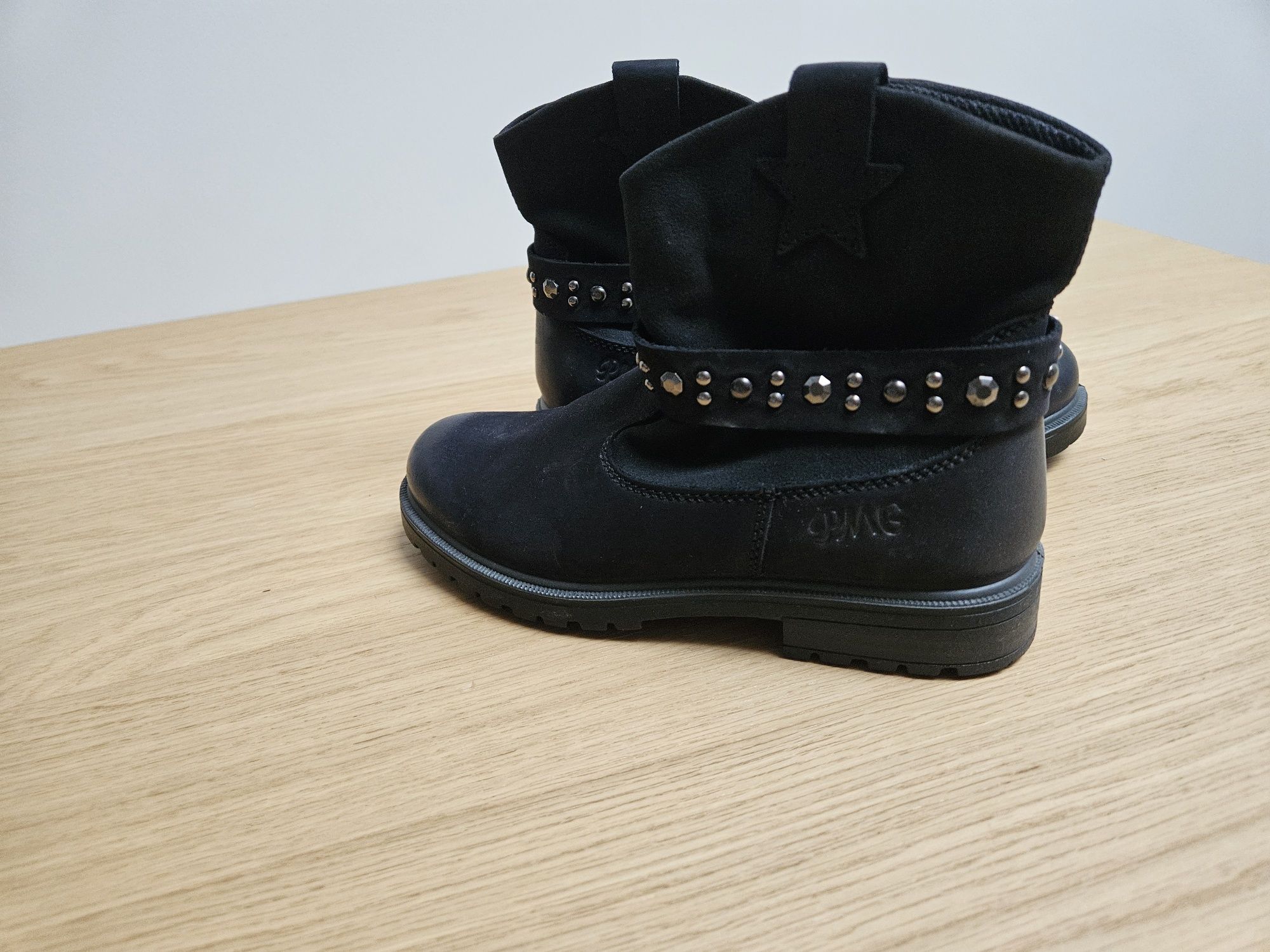 Nowe buty botki zamszowe Primigi 31