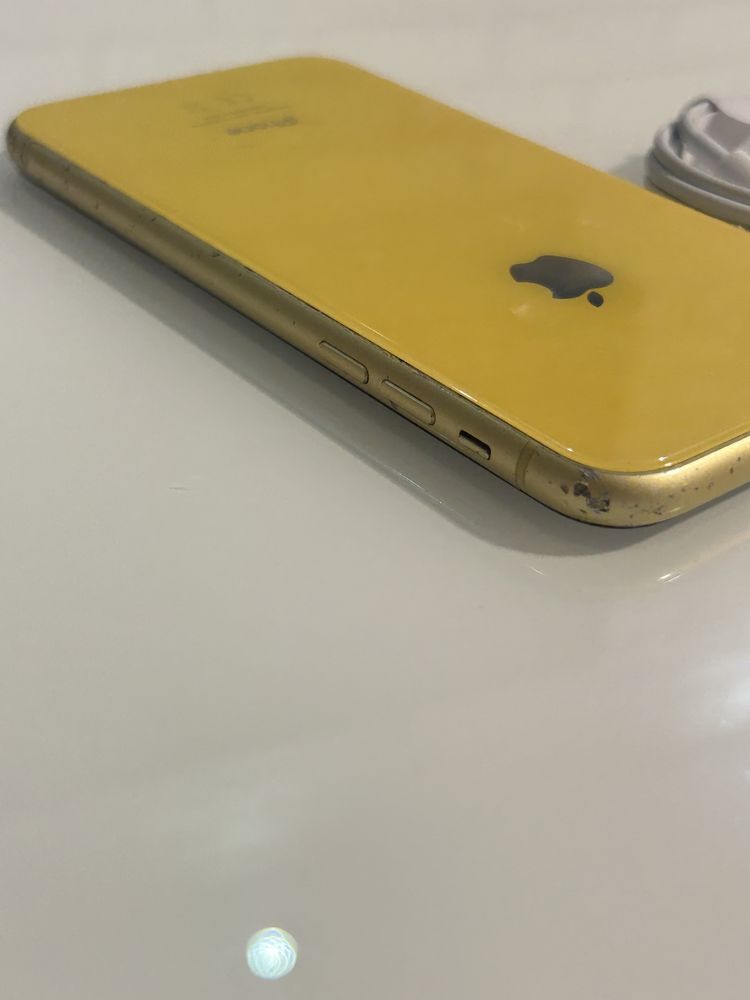 Iphone XR 64 GB Idealny Cały Zestaw