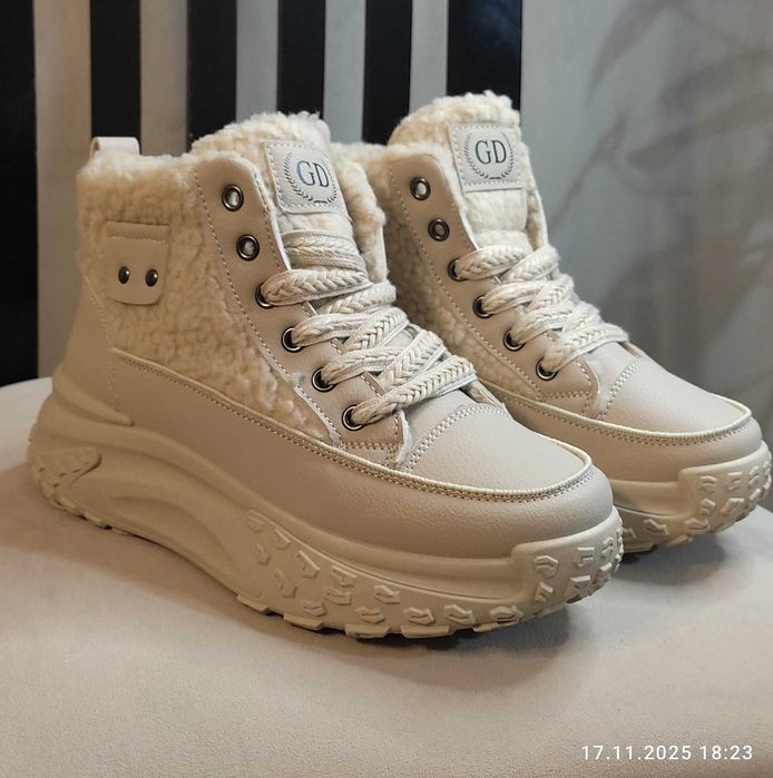 Buty damskie ocieplane 37 NOWE