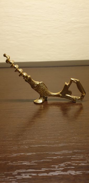 Otwieracz korkociąg
