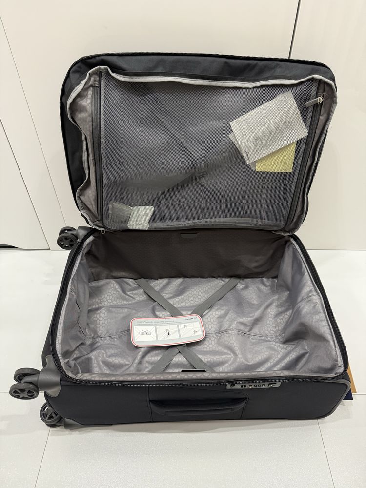 NOWA Walizka Samsonite  Spinner 67/24 EXP spark sng 7511