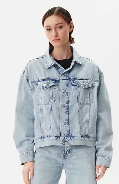 Жіноча джинсова куртка женская куртка розмір S Relucky