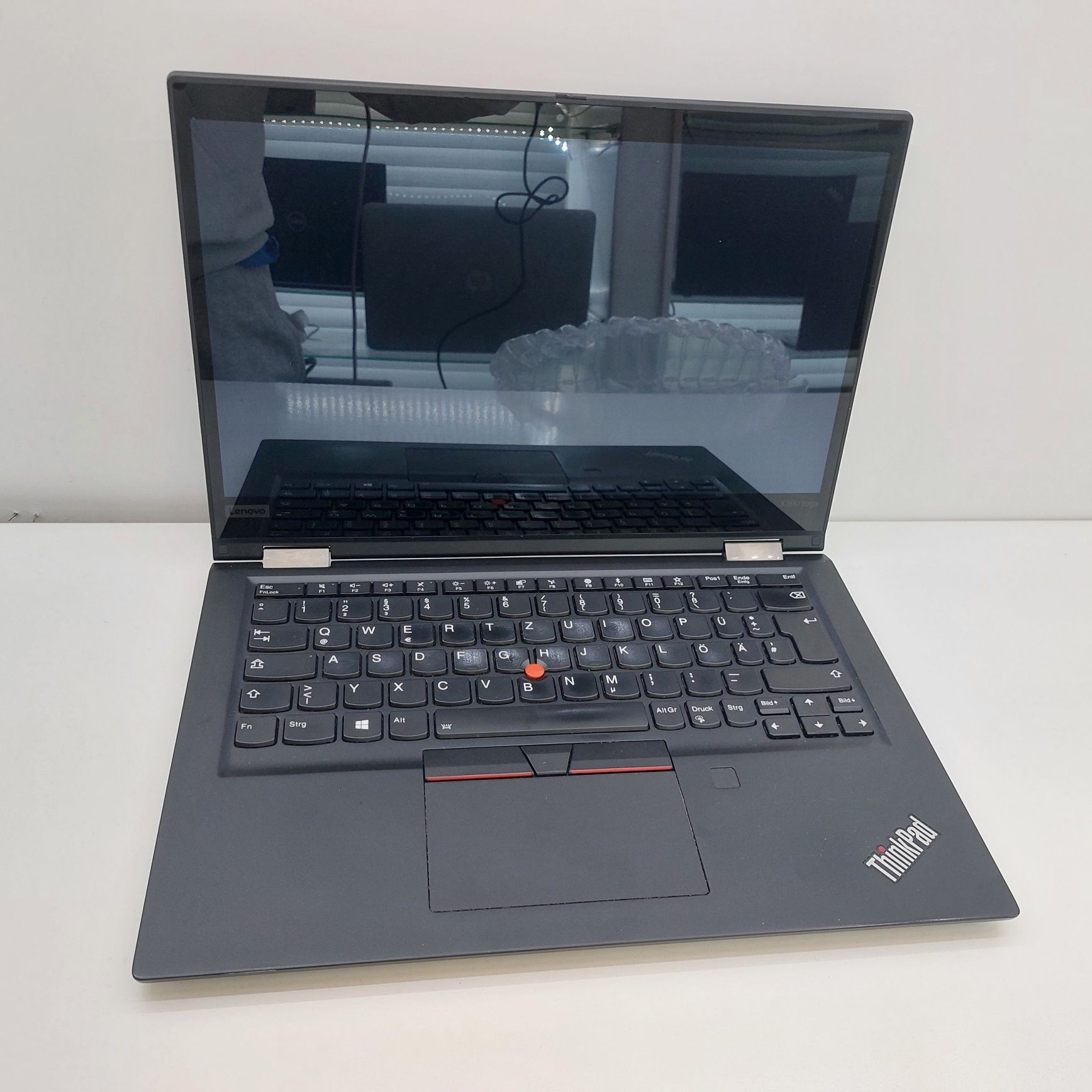 Ноутбук Lenovo Yoga 390 13.3 FHD IPS Touch/i5-8265U/16 RAM/256 SSD бу