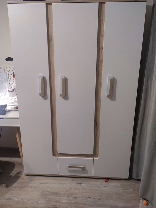 Szafa jak nowa, bez wad