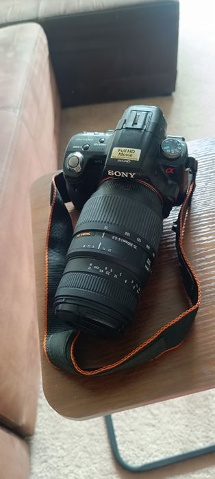 Zestaw aparat + obiektyw – Sony Alpha A33 + Sigma 70-300mm