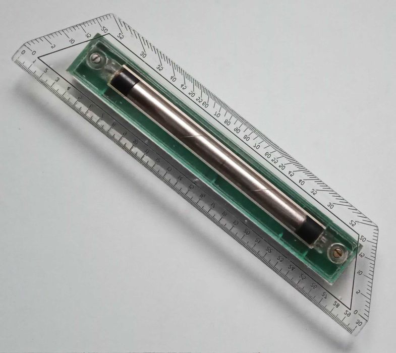 Линейка Рейсшина инерционная Ленинград ИР 2 1980-е годы СССР