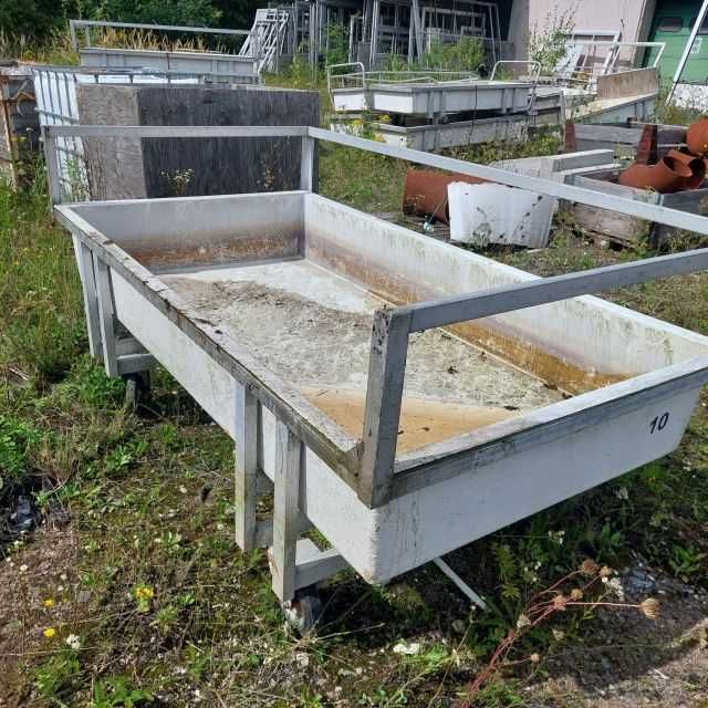 Wózek wanna kontener kwiaty cięte