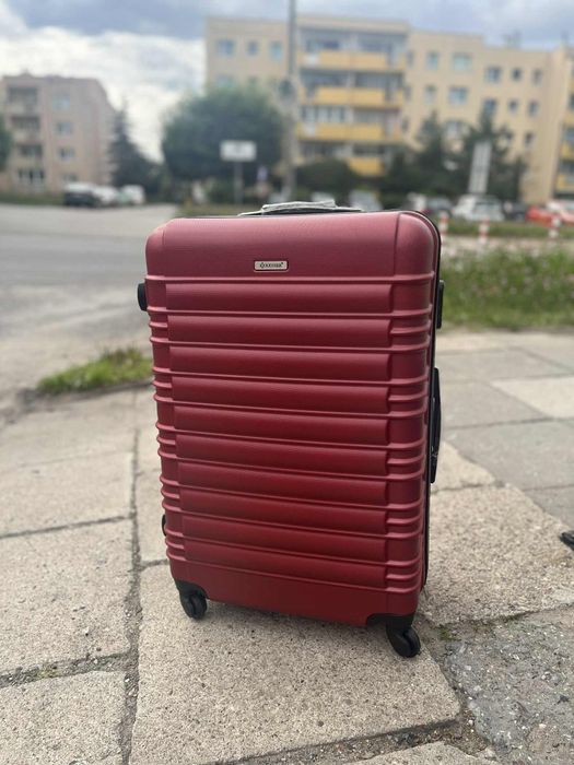 Duza walizka podróżna Kesser