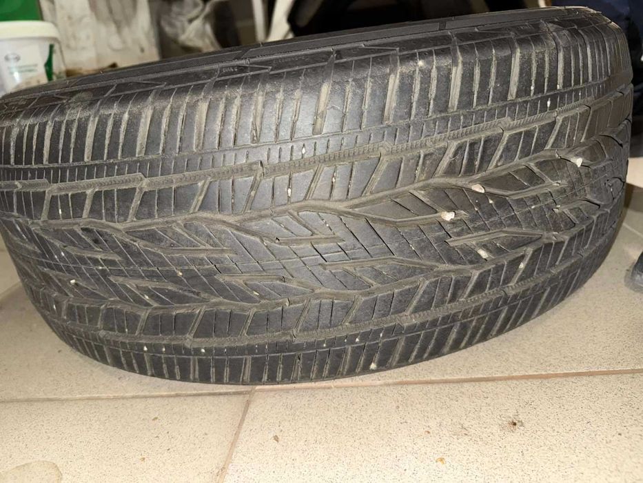 Комплект резини Continental 225/55/R18 V