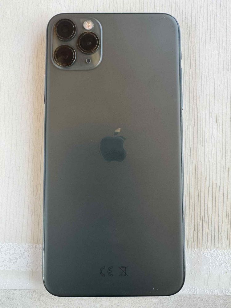 IPhone 11 Pro Max 256GB c/ caixa