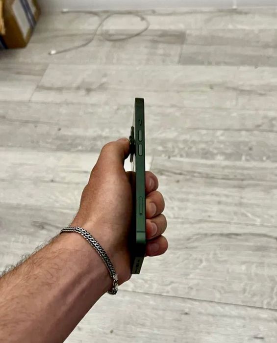 iPhone 13 128гб black