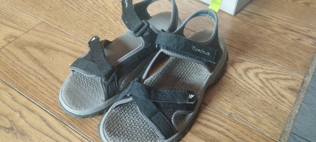 Sandały dziecięce Decathlon długość 35-36 25cm