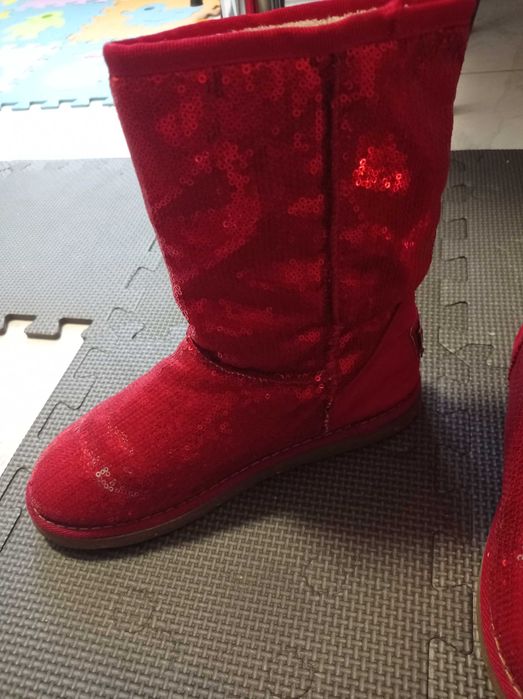 Жіночі уггі. Зимові