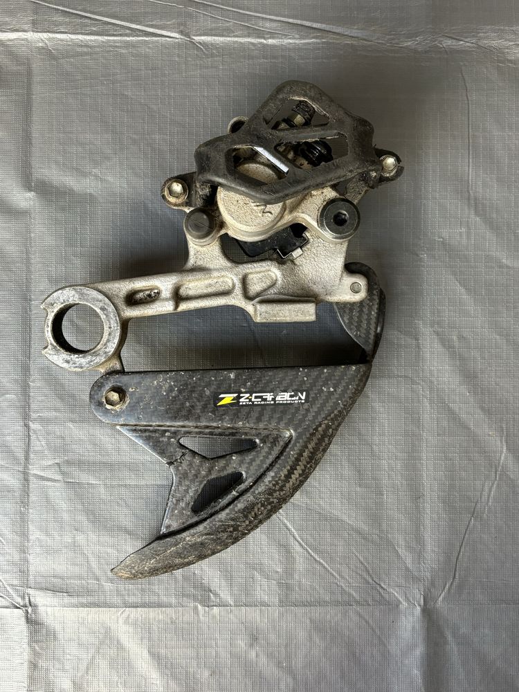 Zacisk hamulcowy tył tylny YAMAHW YZF250/450 R 19-23 WR
