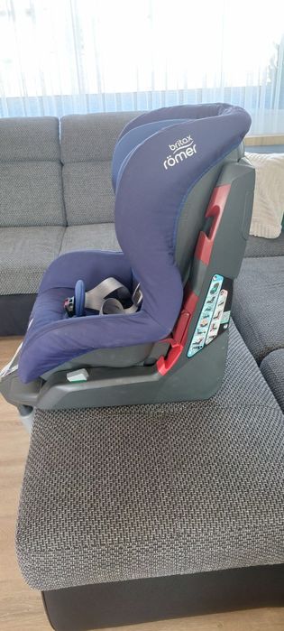 Fotelik samochodowy Britax Romer SafeFix Plus 9-18 kg