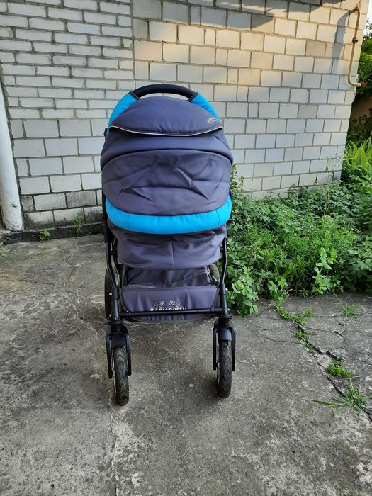 Дитяча коляска Karwala