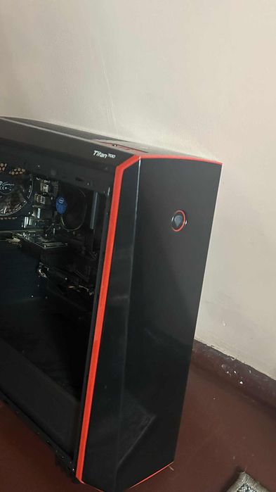 PC komputer gamingowy