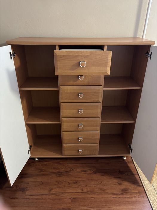 Komoda z MDF używana