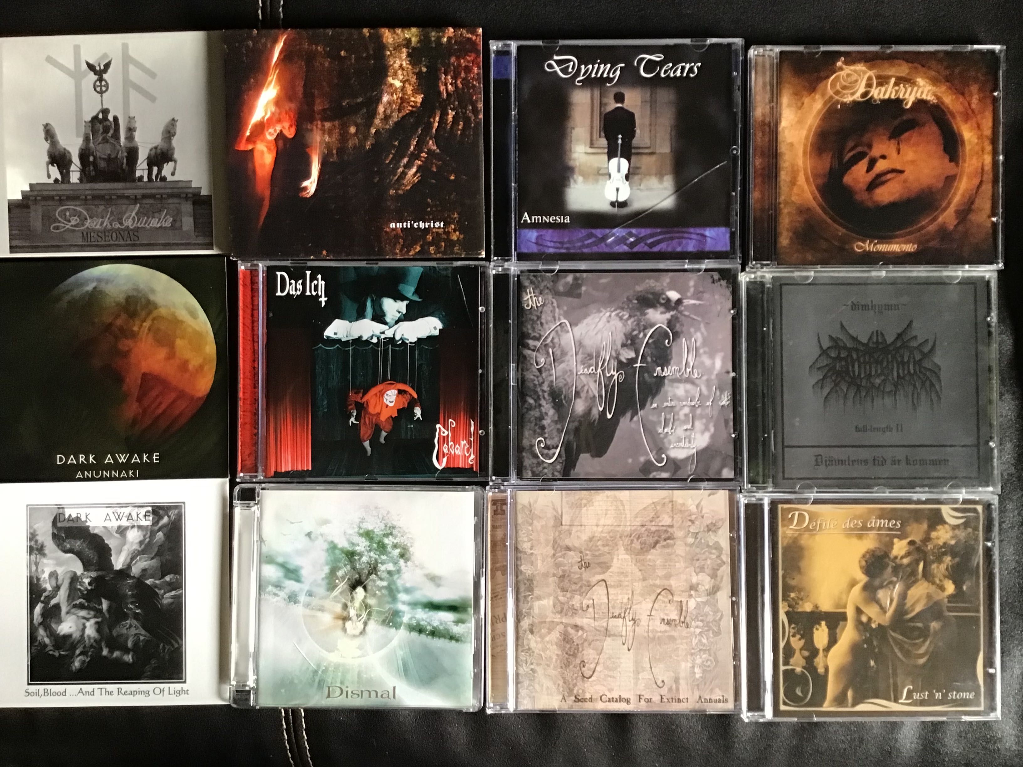 CDs vários metal , rock , letra C+D 2€. Actuliazada