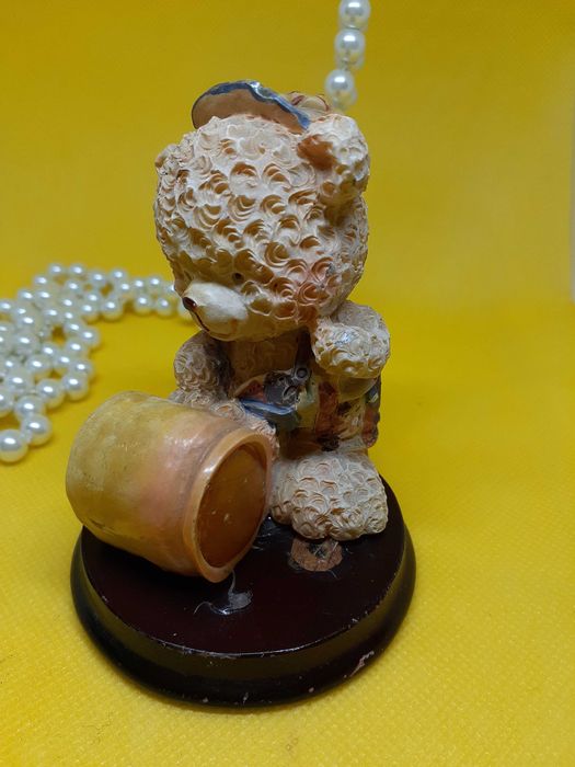 Cappuccino Collectable мишка с бочонком меда детская фигурка для детей