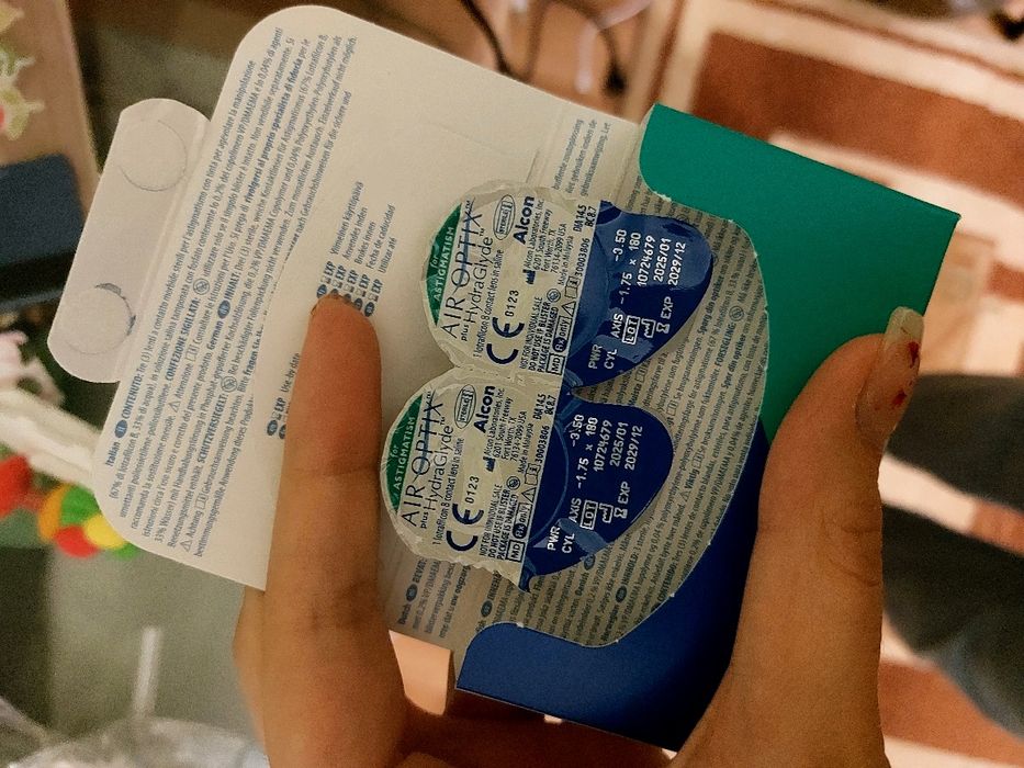 Продам Контактные линзы Alcon Air Optix plus HydraGlyde for Astigmatis