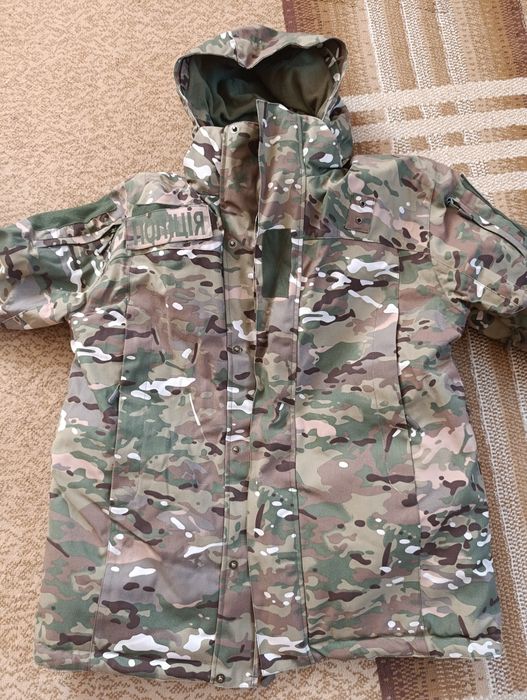 Камуфльований зимовий костюм (куртка + штани+шапка)