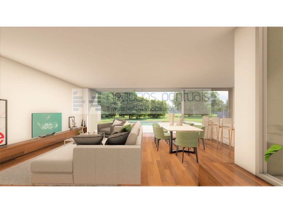 Moradia geminada T3 com piscina em inicio de acabamentos