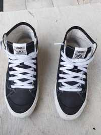 Vans Lizzie Armanto