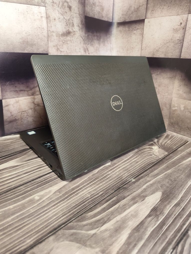Dell 7400 IPS I7 8665u 16 ram 256 NVme Excellent Battery FHD ноутбуки