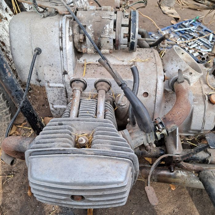 Двигатель і кпп мотоцикл мт дніпро