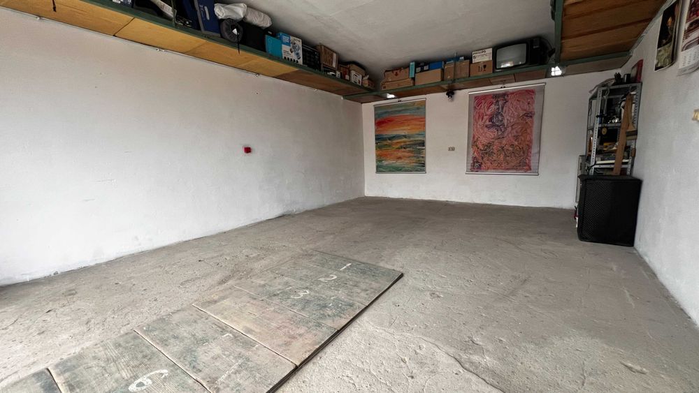 Терміново! Дворівневий гараж в Луцьку на Карпенка - Карого.