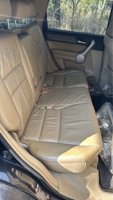 Салон кожа Хонда CR-V , 3, 09г хорошего состояния