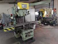 Frezarka pionowa FD 32V TOS Kurim