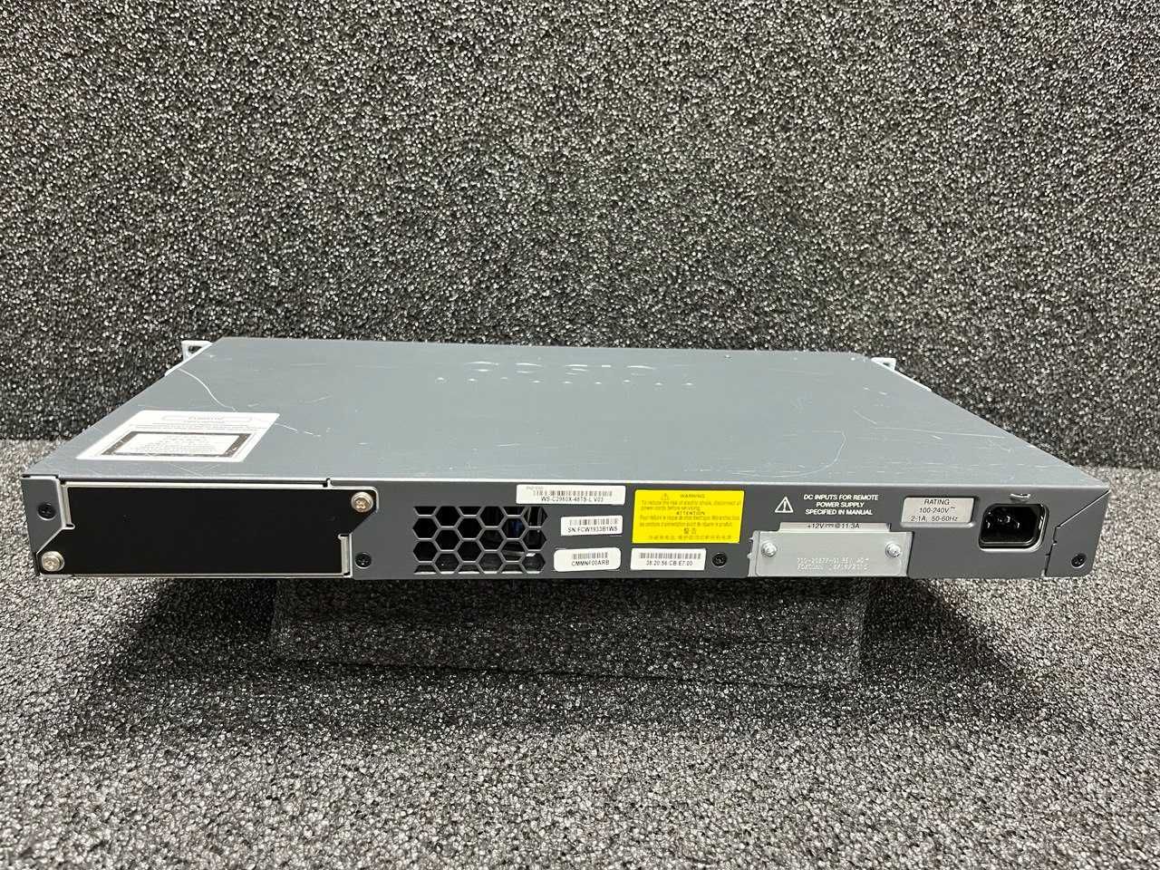 Комутатори Cisco WS-C2960X-24TS-L / WS-C2960X-48TS-L
