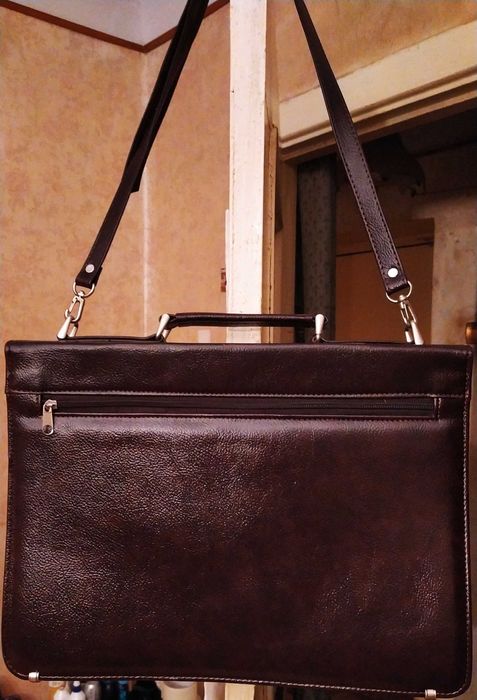 Портфель кожаный "Berk Promosyon"