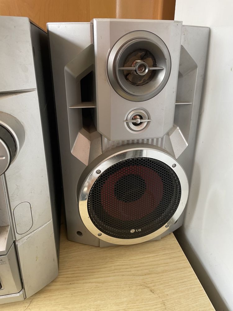 Музыкальный центр LG FFH-5670 AX