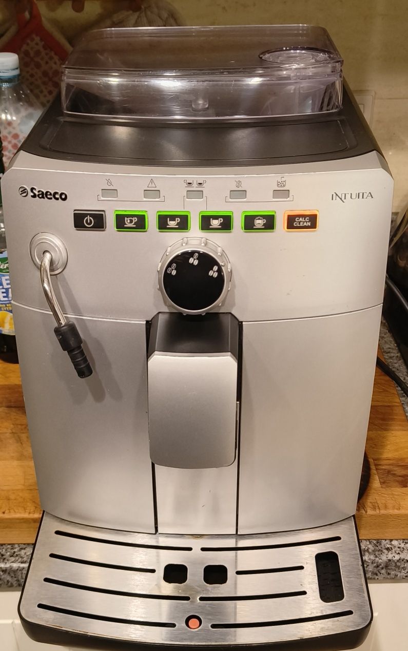 Ekspres Saeco Intuita