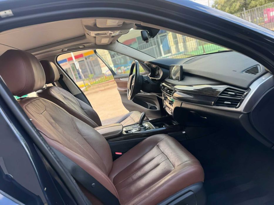 BMW X5 xDrive35i      2014